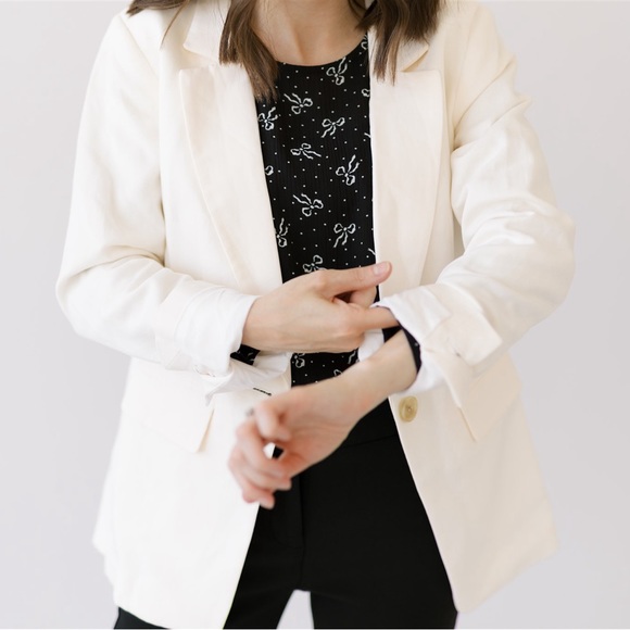 LOFT 00Petite Cream Blazer - Picture 4 of 4